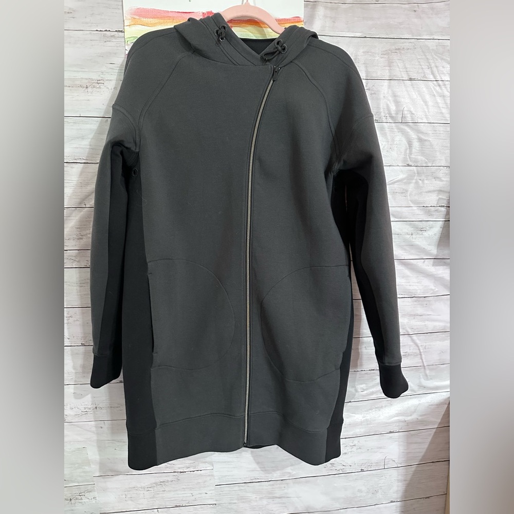 Lululemon In Orbit Graphite Grey Black Full Zip Oversized Jacket Size 6 EUC
